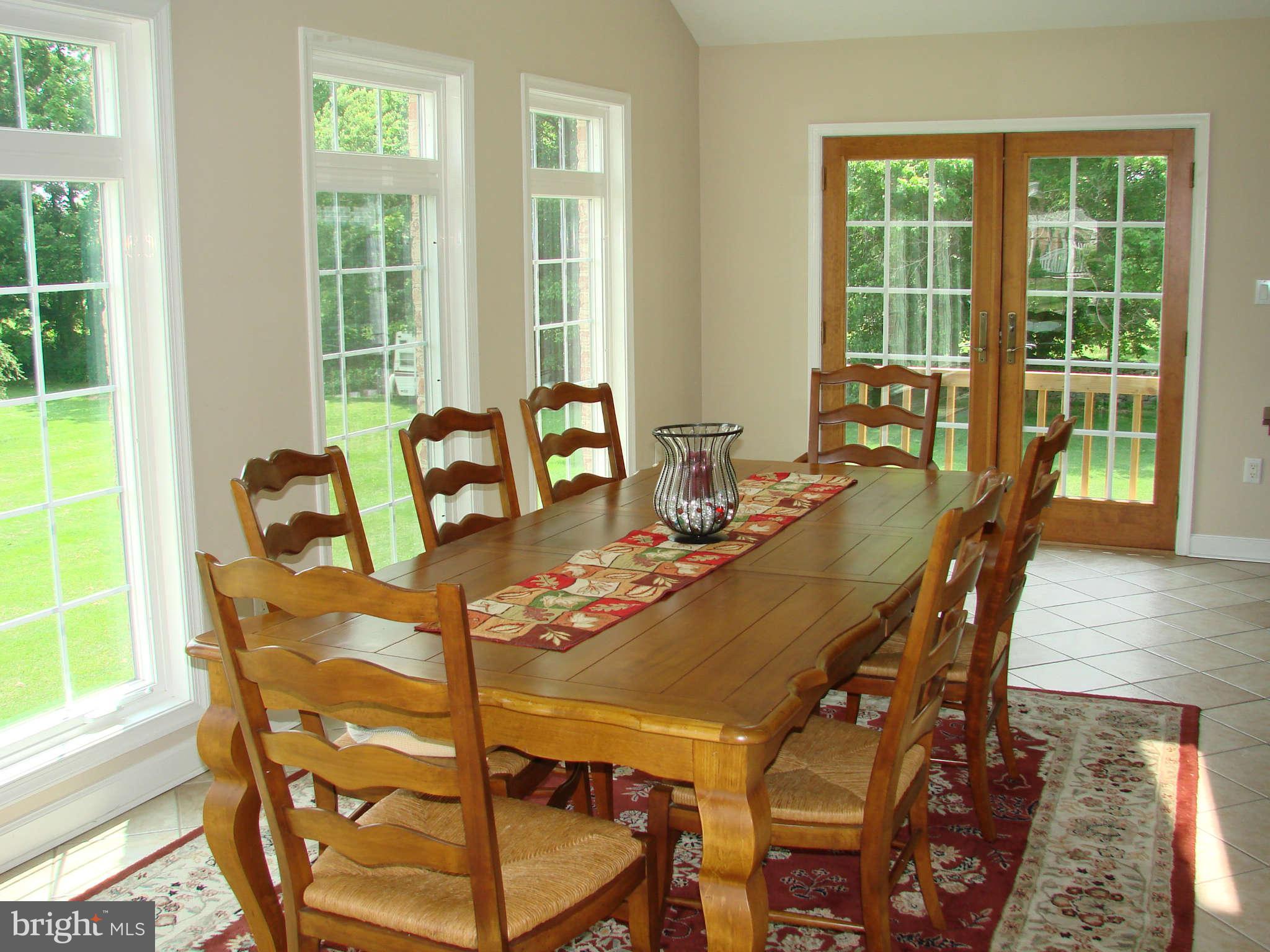 16107 Shaffer Road Sharpsburg, MD 21782 - Photo 14 of 30 Dining Room