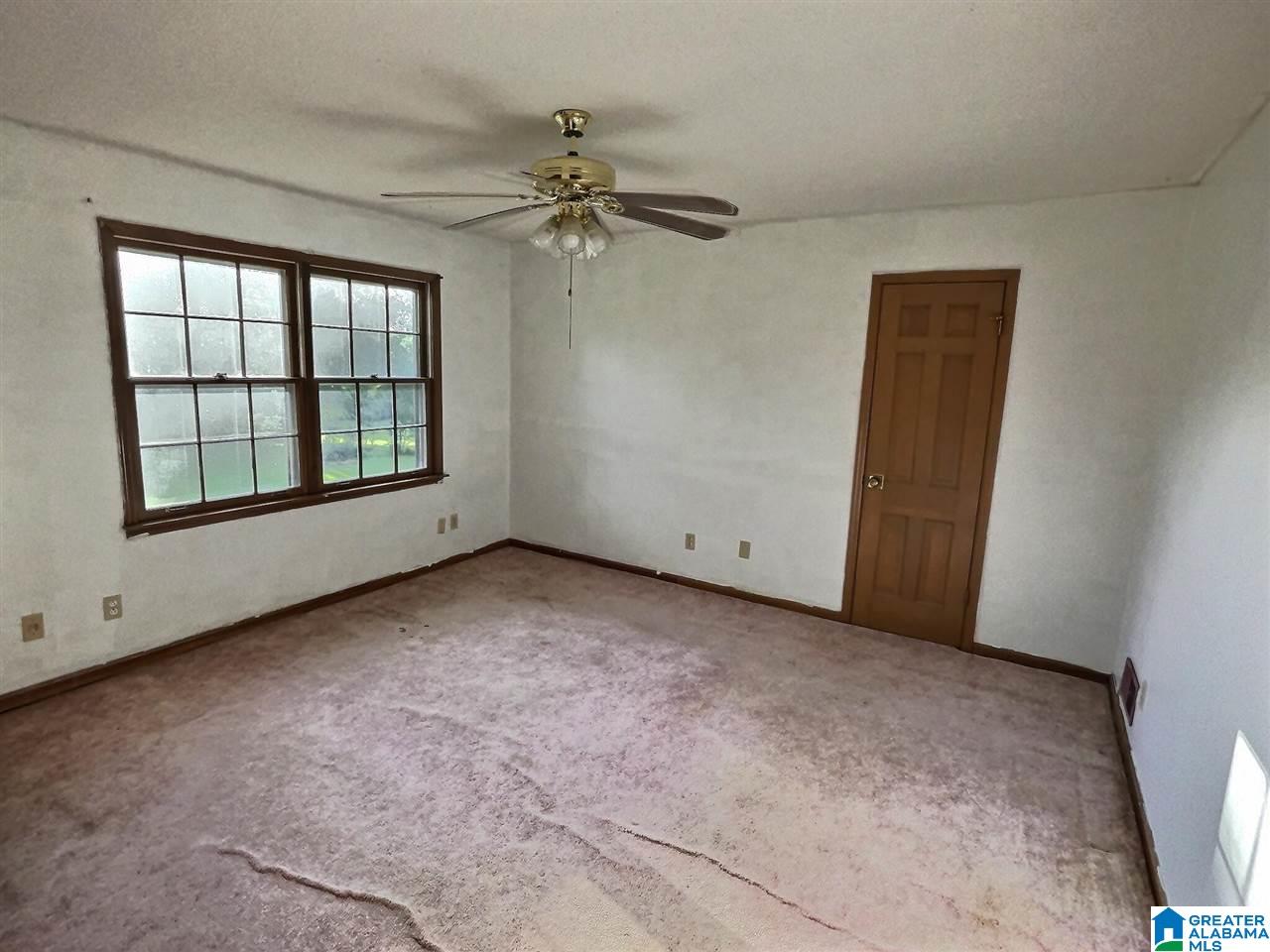 948 Pine Hill Road Birmingham, AL 35235 - Photo 7 of 12