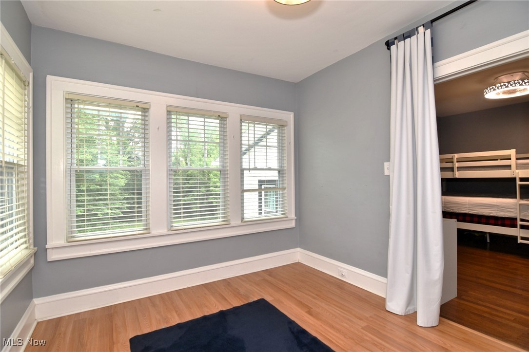 2652 Exeter Road Cleveland, OH 44118 - Photo 27 of 40 Bonus area off Bedroom 2