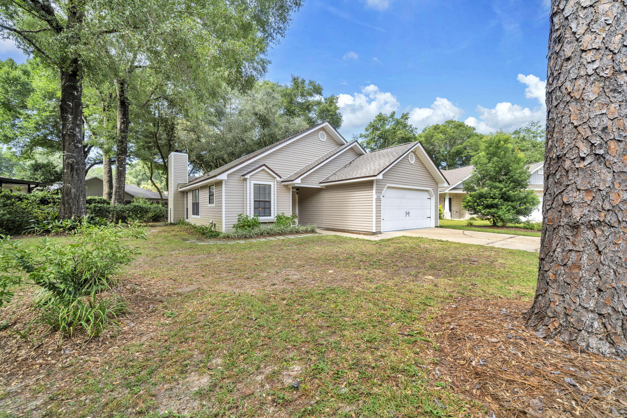 2802 Ram Lane Crestview, FL 32539 - Photo 3 of 39 36-web-or-mls-DSC08768