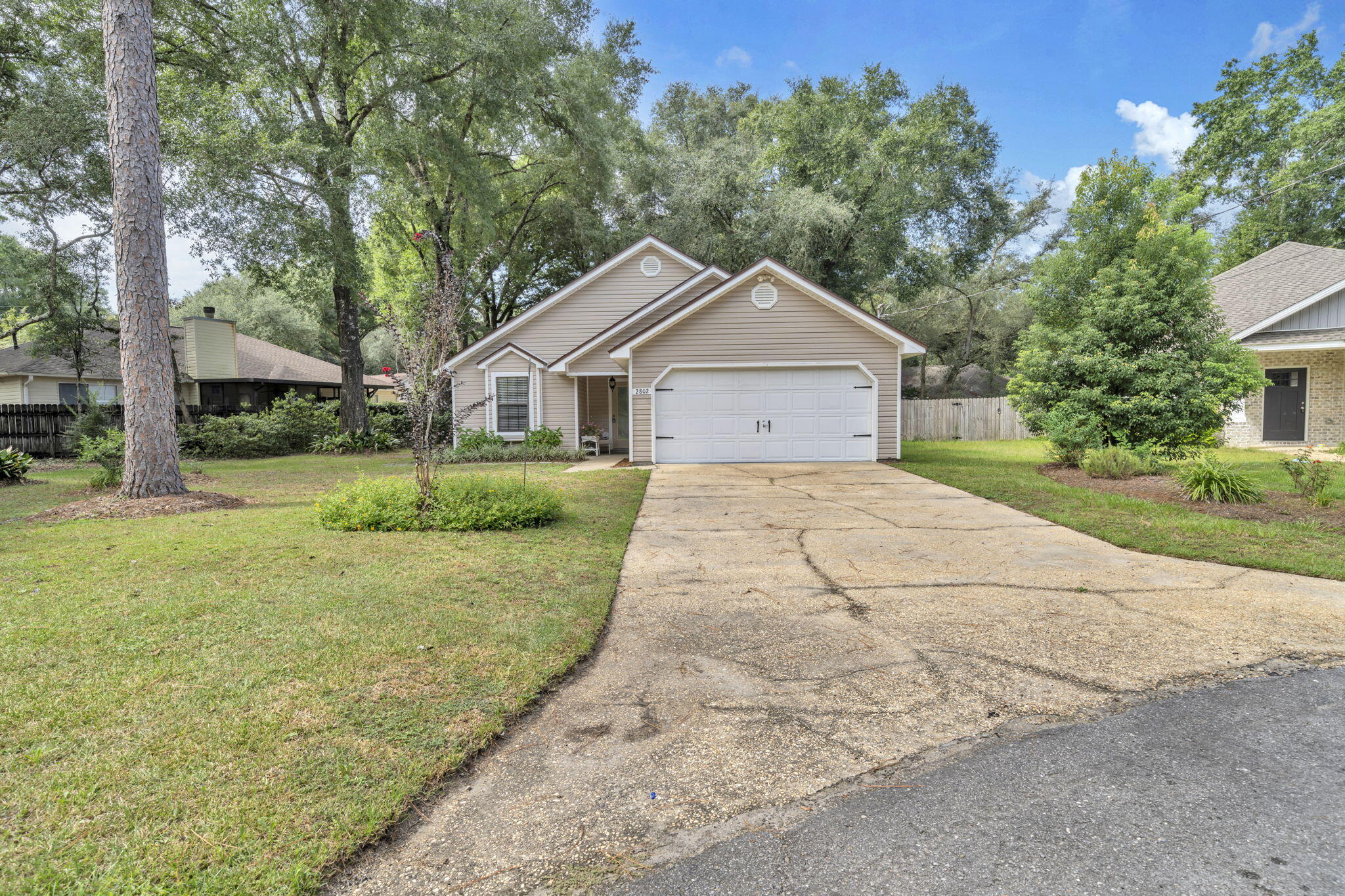 2802 Ram Lane Crestview, FL 32539 - Photo 6 of 39 41-web-or-mls-DSC08773