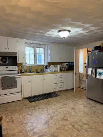 $499,900 | 53 Catherine Street, Bristol, RI 02809