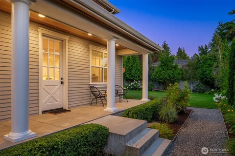 $9,488,000 | 3183 95th Place Northeast, Clyde Hill, WA 98004