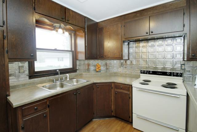 52191 Rivolake Road Three Rivers, MI 49093 - Photo 8 of 23 Additional Photo