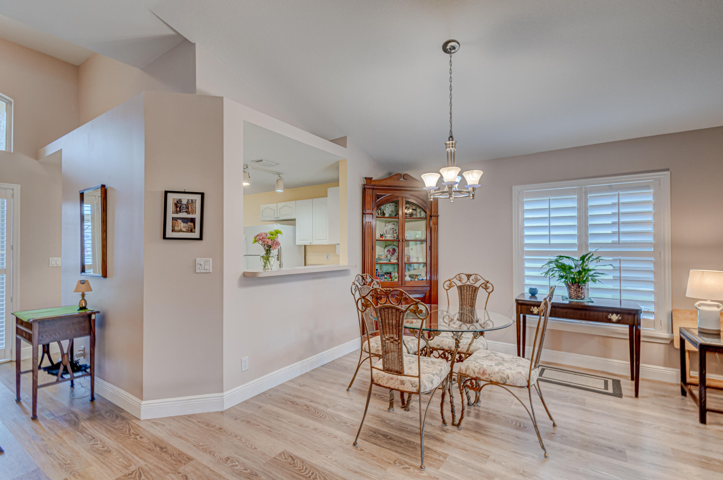 5015 Elpine Way Riviera Beach, FL 33418 - Photo 17 of 65 Dining Area