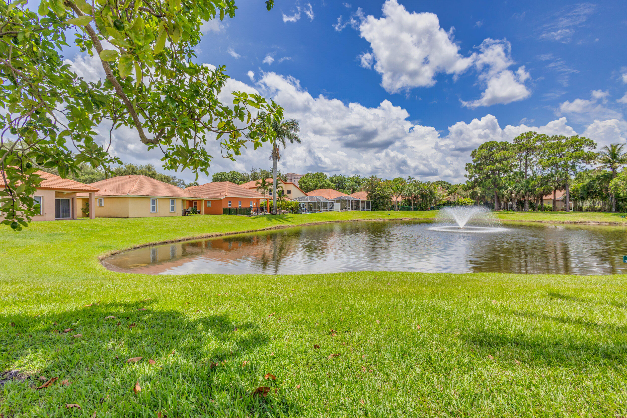 5015 Elpine Way Riviera Beach, FL 33418 - Photo 45 of 65 Lake View