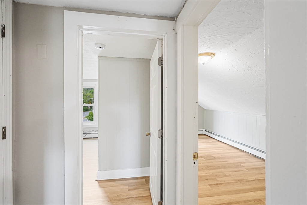 34 Worcester Road Charlton, MA 01507 - Photo 14 of 38