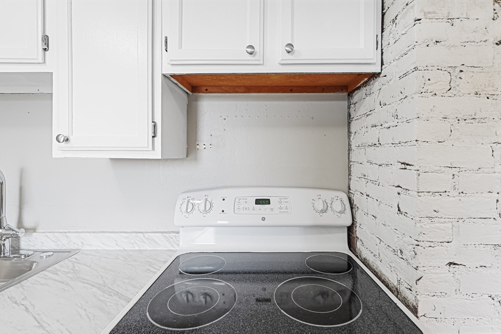 34 Worcester Road Charlton, MA 01507 - Photo 22 of 38