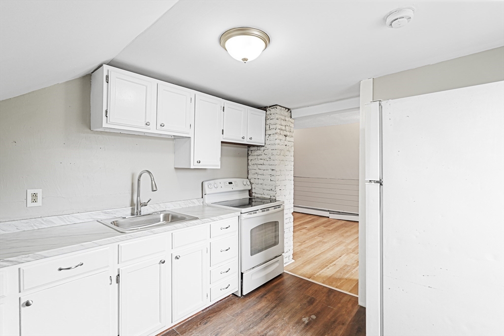 34 Worcester Road Charlton, MA 01507 - Photo 24 of 38