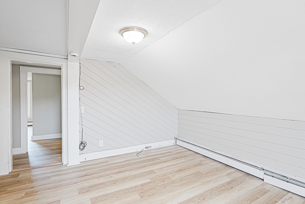 34 Worcester Road Charlton, MA 01507 - Photo 25 of 38