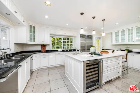 $6,395,000 | 547 Loring Avenue, Los Angeles, CA 90024