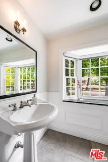 $6,395,000 | 547 Loring Avenue, Los Angeles, CA 90024