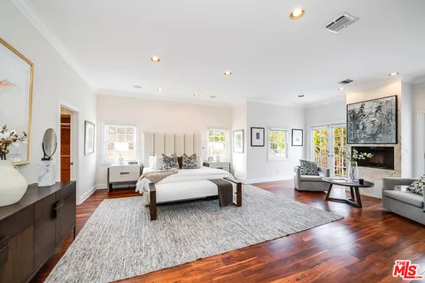 $6,395,000 | 547 Loring Avenue, Los Angeles, CA 90024