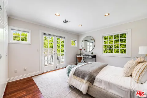$6,395,000 | 547 Loring Avenue, Los Angeles, CA 90024