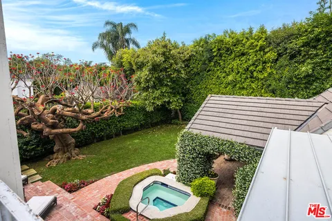 $6,395,000 | 547 Loring Avenue, Los Angeles, CA 90024
