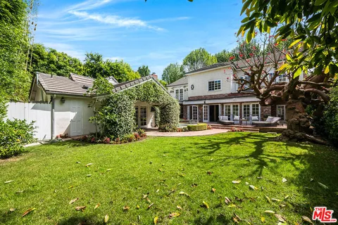 $6,395,000 | 547 Loring Avenue, Los Angeles, CA 90024