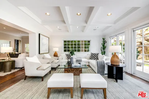 $6,395,000 | 547 Loring Avenue, Los Angeles, CA 90024