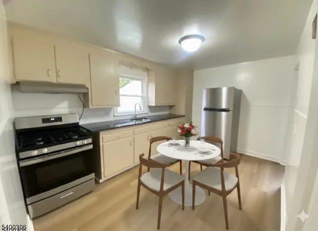 $3,550 | 1598 Front Street, Scotch Plains, NJ 07076