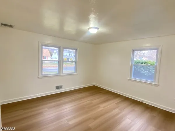 $3,550 | 1598 Front Street, Scotch Plains, NJ 07076