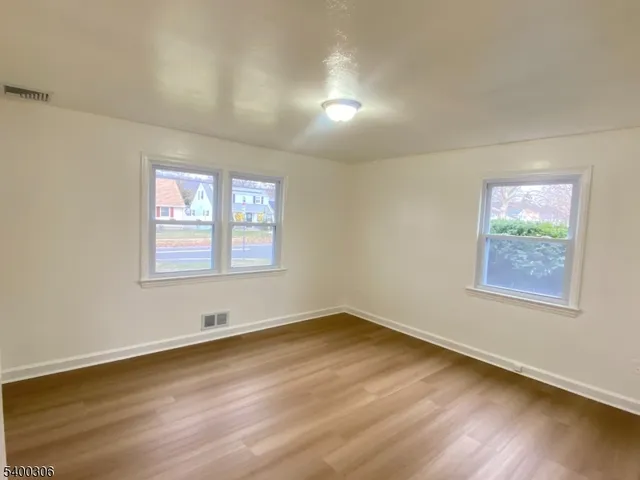 $3,550 | 1598 Front Street, Scotch Plains, NJ 07076