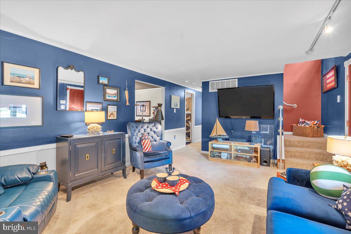 107 Phillips Avenue Magnolia, NJ 08049 - Photo 6 of 24