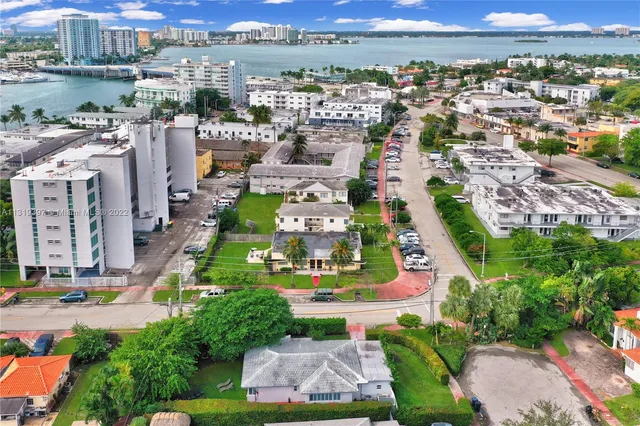 $2,650,000 | 1920 Biarritz Drive, Miami Beach, FL 33141
