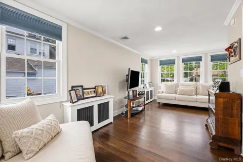$849,000 | 104 Elm Street, Sayville, NY 11782
