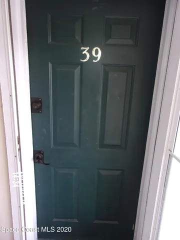 $1,100 | 2170 Knox McRae Drive, Unit 39, Titusville, FL 32780