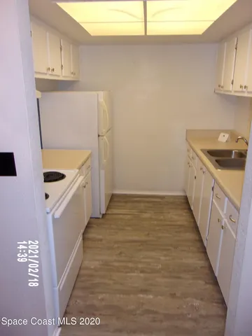 $1,100 | 2170 Knox McRae Drive, Unit 39, Titusville, FL 32780