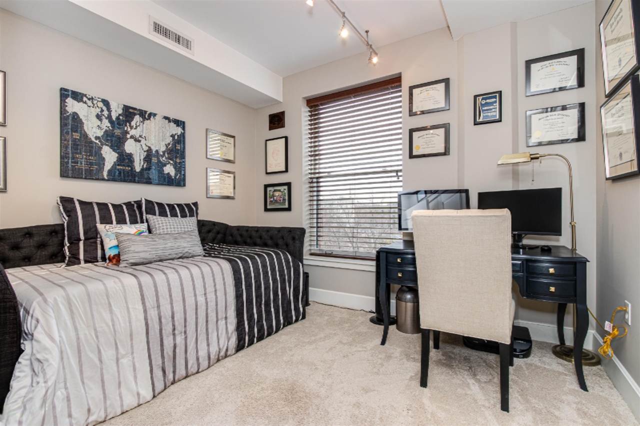 27 Library Street Northeast, Unit 602 Grand Rapids, MI 49503 - Photo 23 of 34