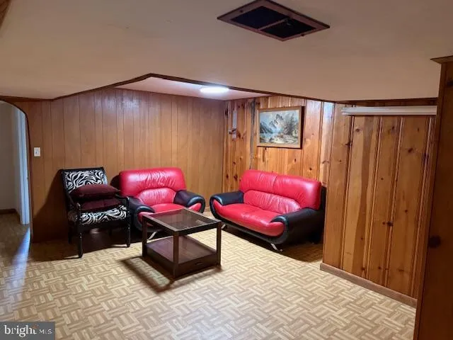 $4,100 | 6514 8th Avenue, Hyattsville, MD 20783