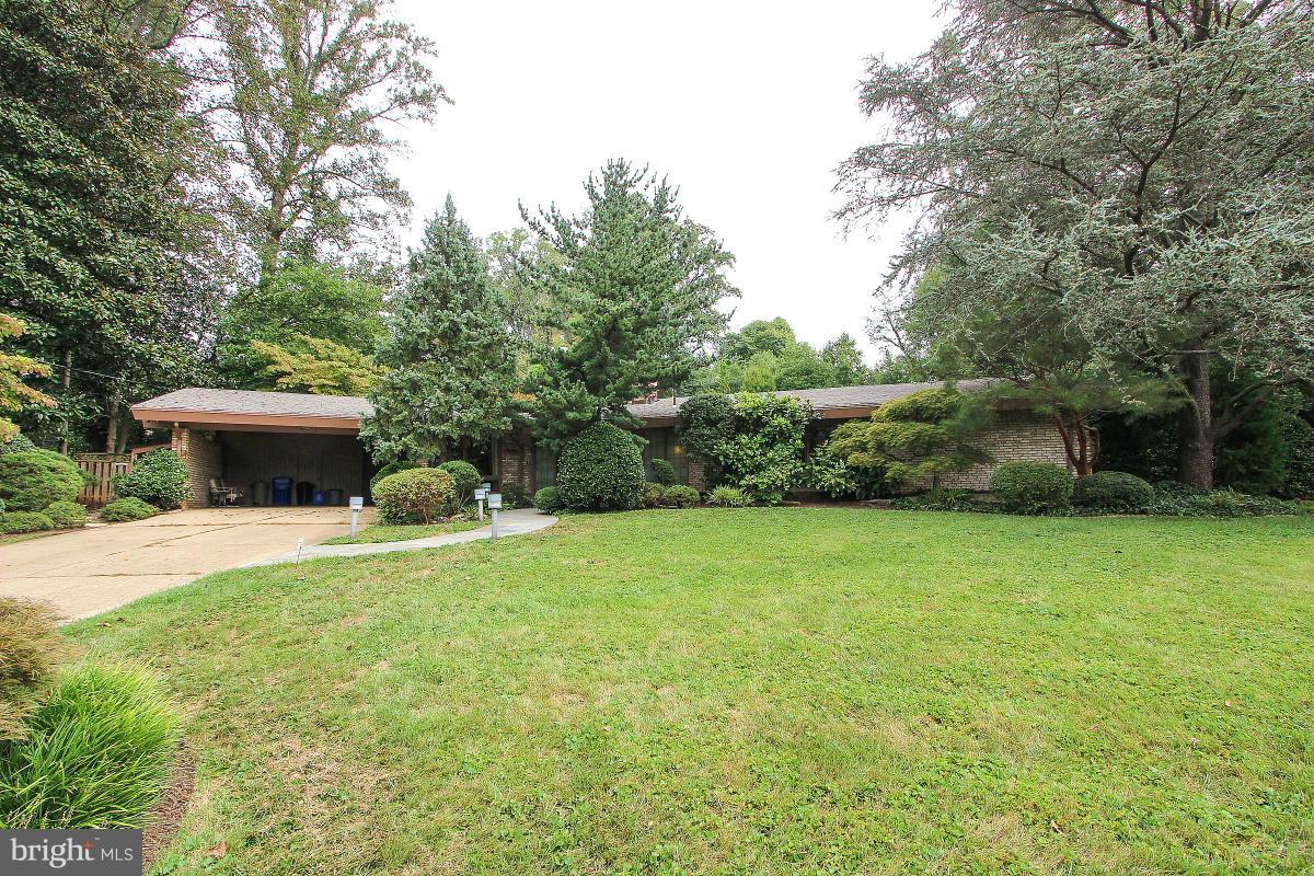 5833 Plainview Road Bethesda, MD 20817 - Photo 1 of 30 Exterior (Front)