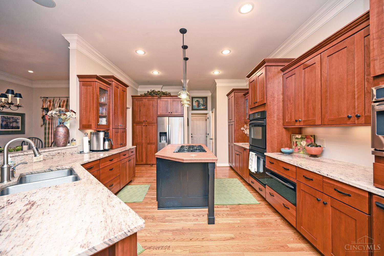 6909 Bennett Road Cincinnati, OH 45230 - Photo 13 of 64 Gallery Image 13