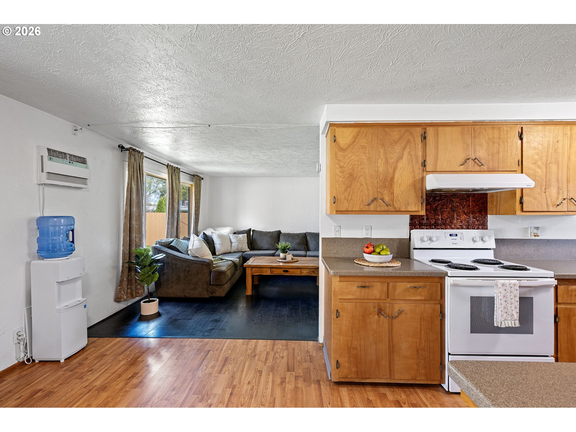 925 Oak Street Junction City, OR 97448 - Photo 11 of 35