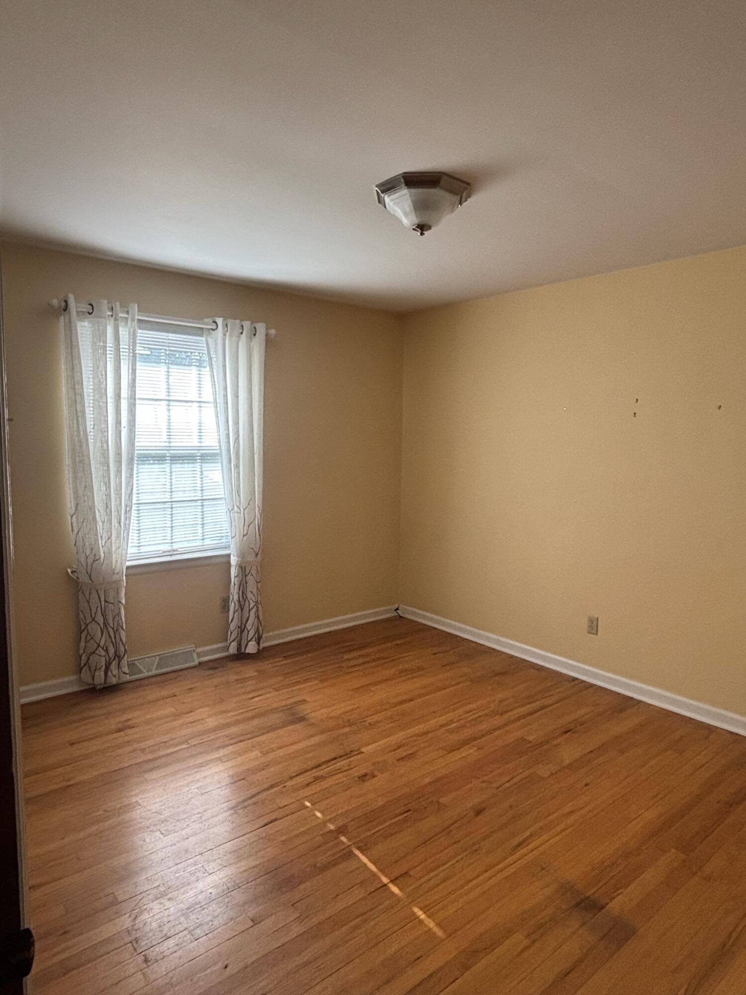 3884 2 Mile Road Bay City, MI 48706 - Photo 10 of 46 image00041