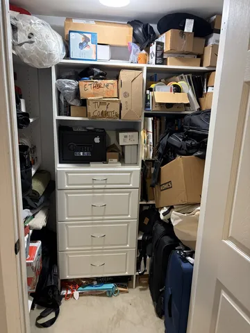 $320,000 | 1349 Washington Street, Unit 404, Des Plaines, IL 60016