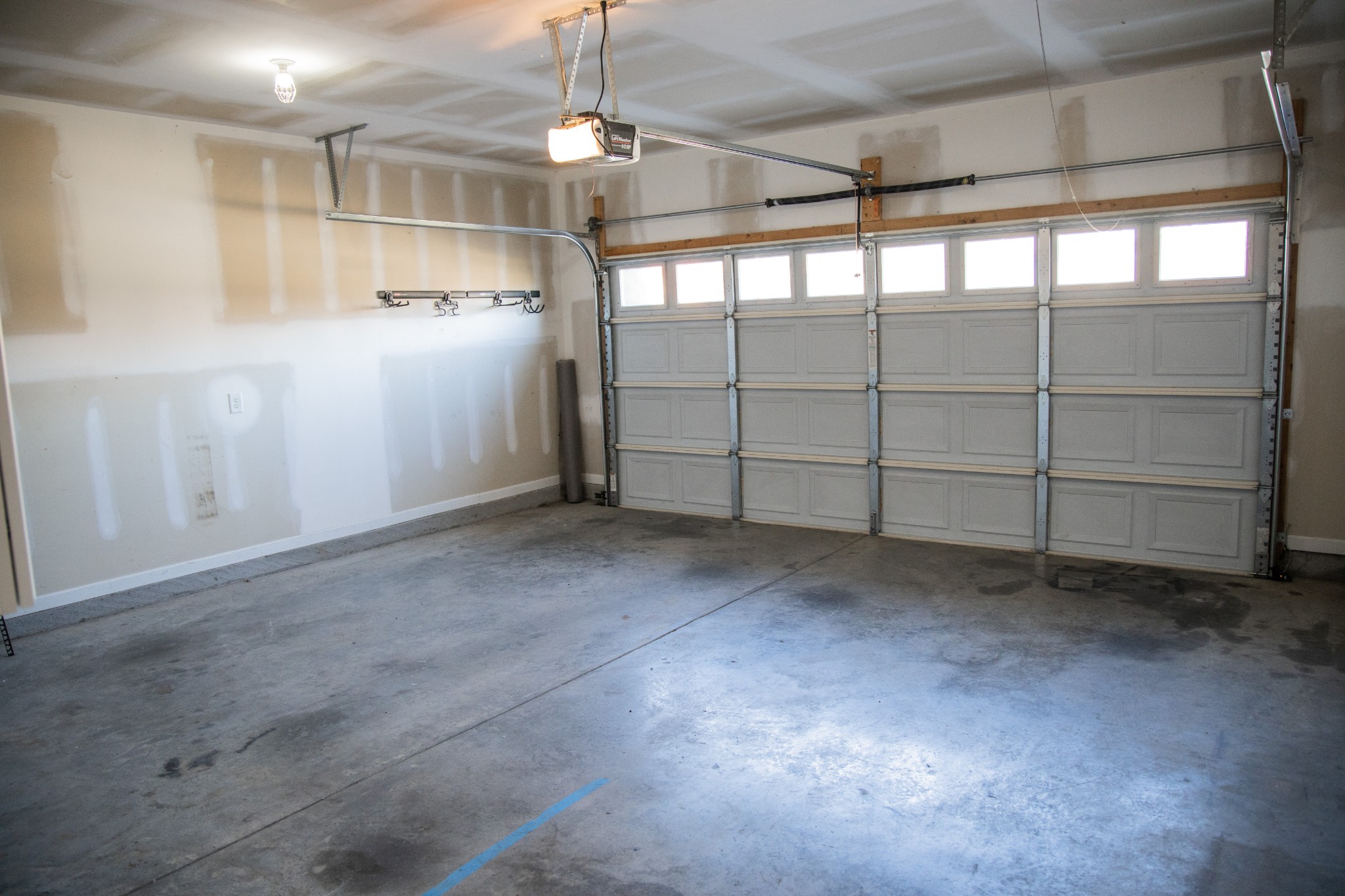 2030 Lincoln Road Spring Hill, TN 37174 - Photo 25 of 29 a view of a garage