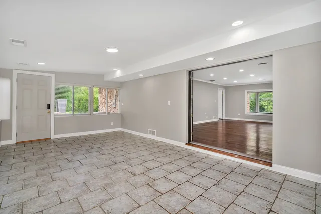 $574,900 | 9109 123rd Street, Palos Park, IL 60464