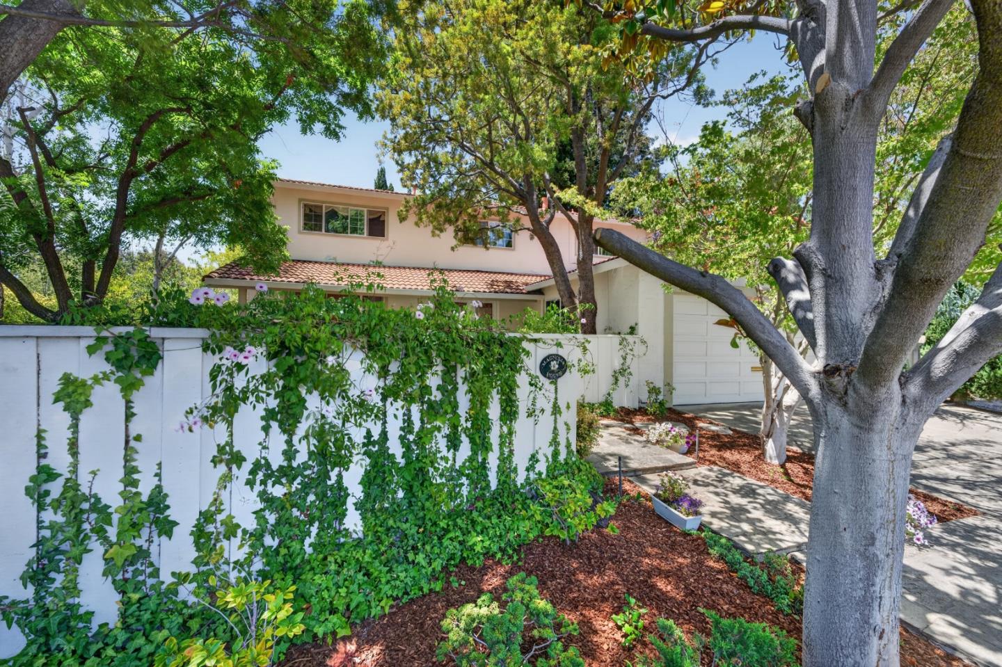 1663 Finch Way Sunnyvale, CA 94087 - Photo 4 of 87