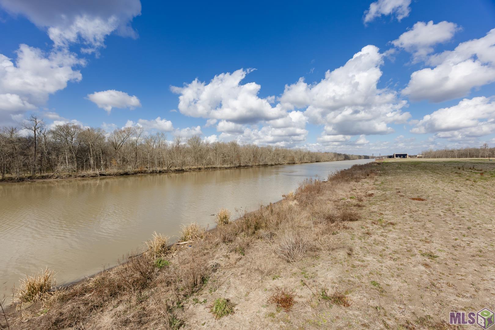 6006 Mill Town Road Brusly, LA 70719 - Photo 2 of 11