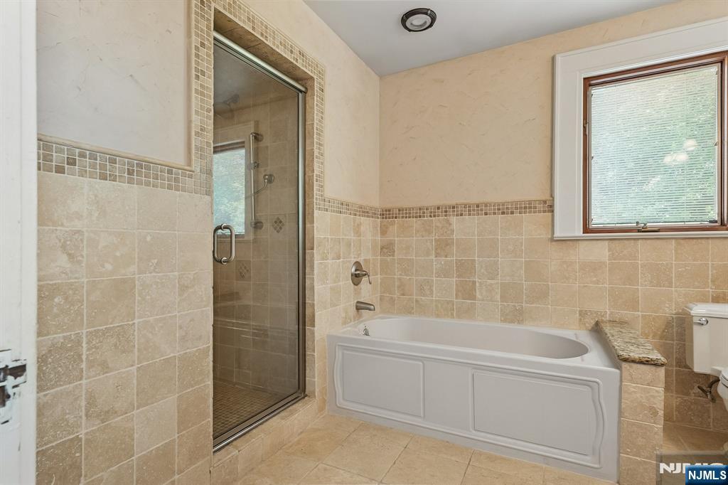 26 Ferncliff Road Bloomfield, NJ 07003 - Photo 17 of 32