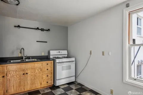 $2,795,000 | 982 Hayes Street, San Francisco, CA 94117