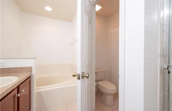 $2,000 | 3087 Ashland Lane North, Kissimmee, FL 34741