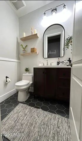 $9,500 | 3551 South Sterling Court, Gilbert, AZ 85297