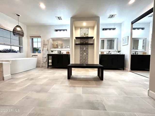 $9,500 | 3551 South Sterling Court, Gilbert, AZ 85297