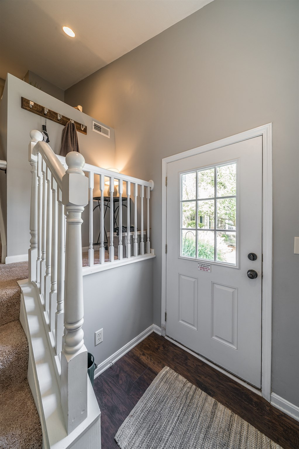 828 Flint Ridge Newport, KY 41076 - Photo 3 of 29 Gallery Image 3