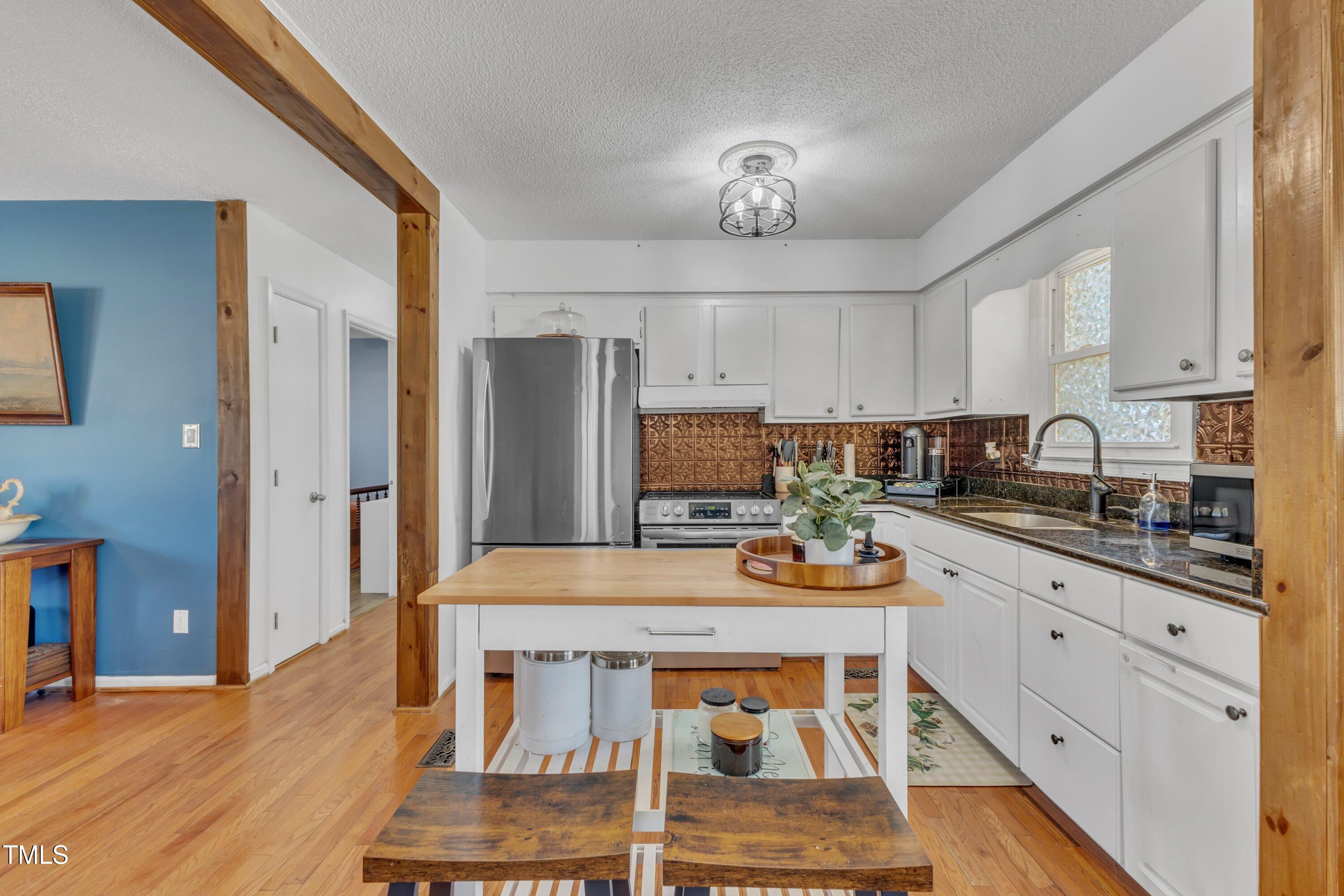 201 Barbour Road Smithfield, NC 27577 - Photo 12 of 37 23-201-Barbour-32