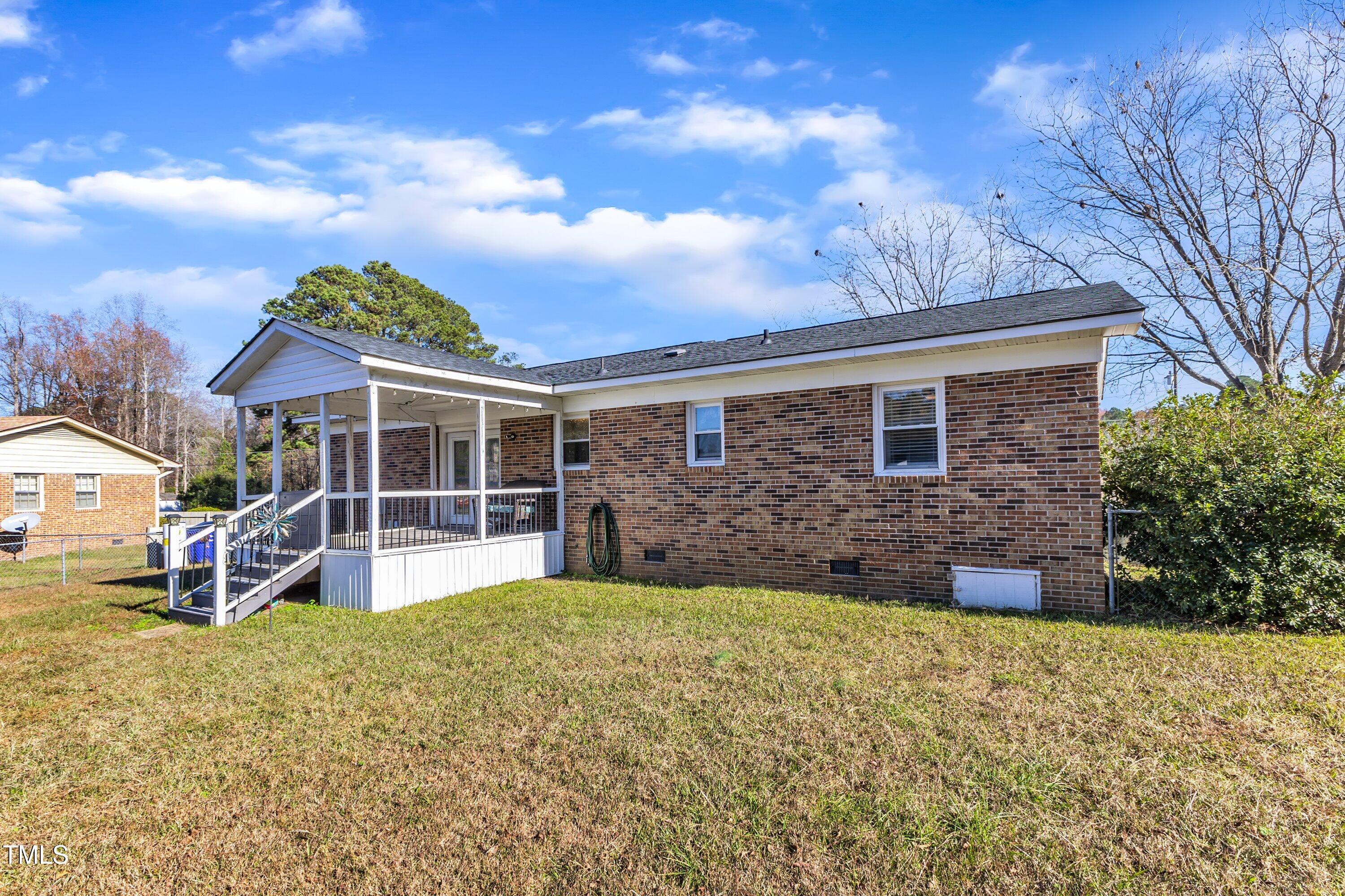 201 Barbour Road Smithfield, NC 27577 - Photo 33 of 37 33-201-Barbour-42