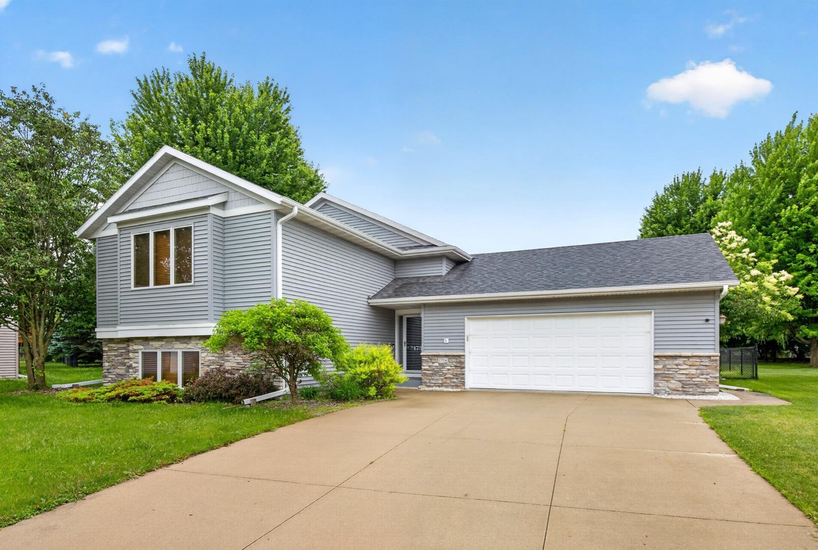 1734 Juniper Lane Southwest Rochester, MN 55902 - Photo 1 of 9