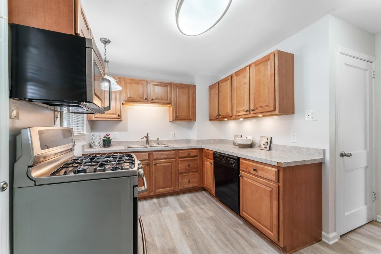 1955 Bernard Street Raleigh, NC 27608 - Photo 6 of 42 Photo 6